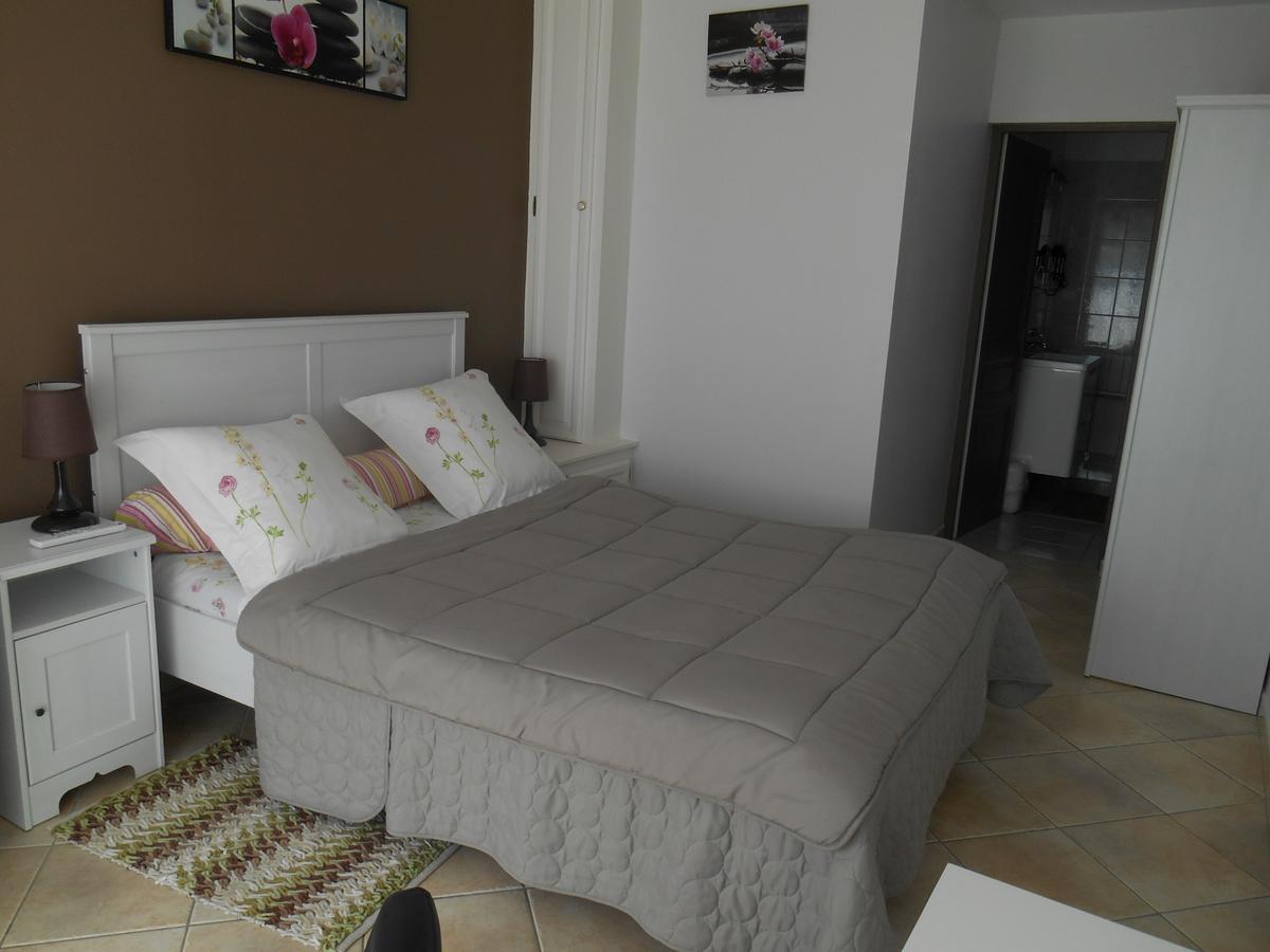 La Cozy Bed & Breakfast Cozes ภายนอก รูปภาพ